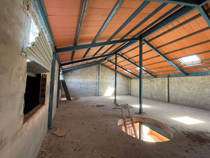 Foto 0bd255fd-8a46-4b82-8ae4-dbc4abb71627. Casa amb aparcament a Valdepeñas