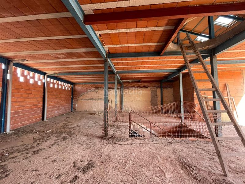 Foto 16354aae-be1e-496e-bbce-479ffb4ab14d. Casa amb aparcament a Valdepeñas