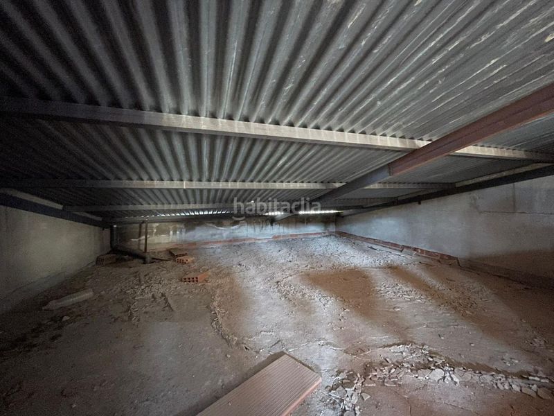 Foto 2d74225a-48d3-462c-98a3-d6f0e3d9d233. Casa amb aparcament a Valdepeñas