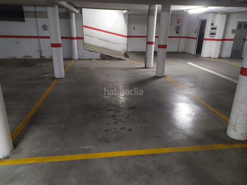 Foto 8f0b5b1e-ca92-4ddd-959c-87f26bfa44b7. Aparcament cotxe a Valdepeñas