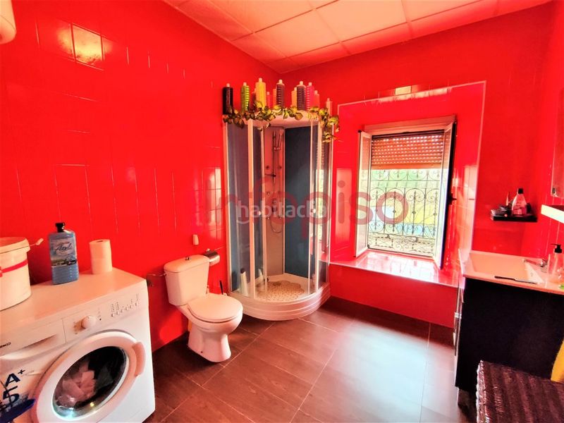 Foto 0e529403-8ce7-4b9b-8449-ca0cec0ad259. Masia a Almuradiel