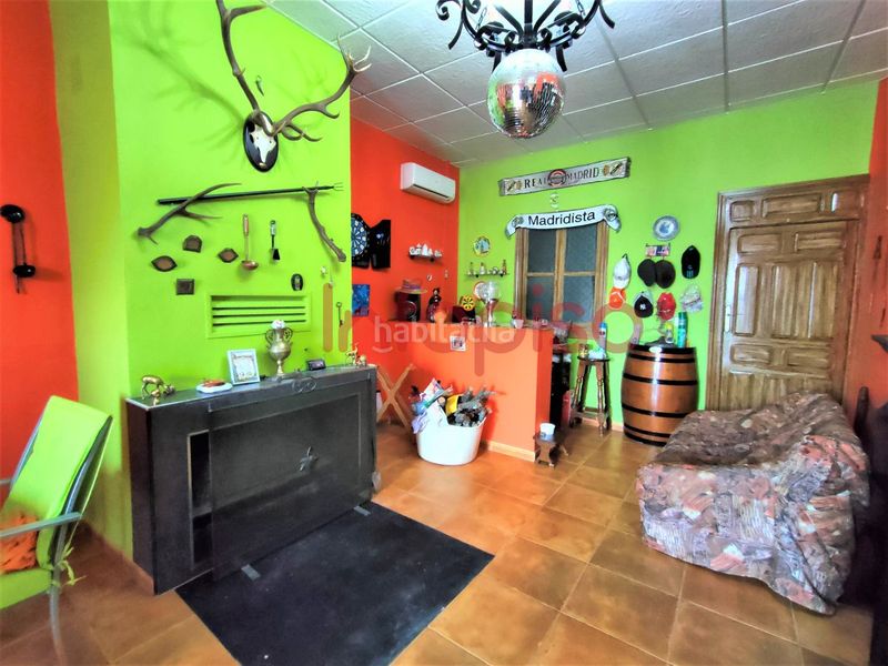 Foto 6d62a86f-16d2-465a-9ce4-45b3eec0acfd. Masia a Almuradiel