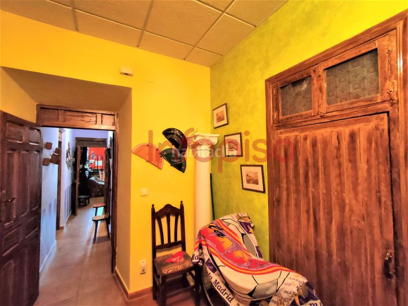 Foto f5930601-70e1-42f8-ac68-8f80e5571ae0. Masia a Almuradiel