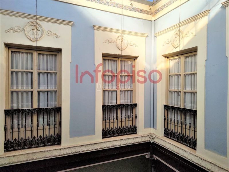 Foto 966222e1-b3ea-4779-873d-14d04ffc6983. Casa amb calefacció aparcament a Valdepeñas
