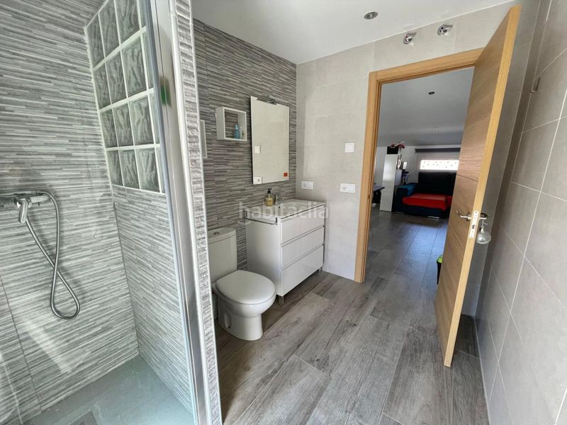 Foto 083728d4-aeaa-4cf7-a956-c26066a8eefd. Casa amb calefacció aparcament a Valdepeñas