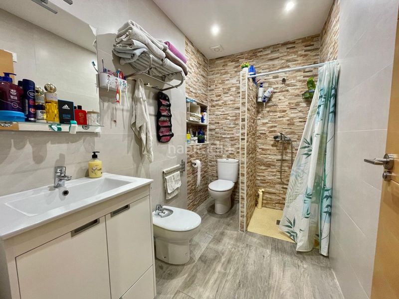 Foto 2602909e-e95b-4d66-a988-e0f017c52817. Casa amb calefacció aparcament a Valdepeñas