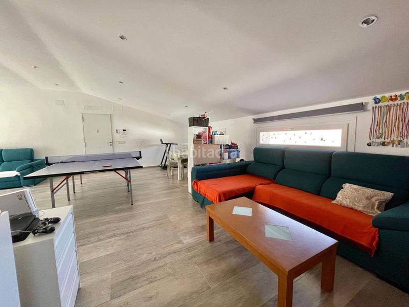 Foto 59cf2c1f-a327-4563-ad96-8e9a6b13c091. Casa amb calefacció aparcament a Valdepeñas