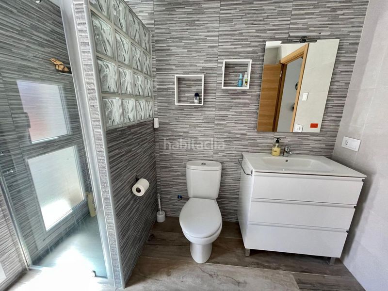 Foto d8d780ea-fd60-4d1a-8c09-e45e8c1a02ae. Casa amb calefacció aparcament a Valdepeñas