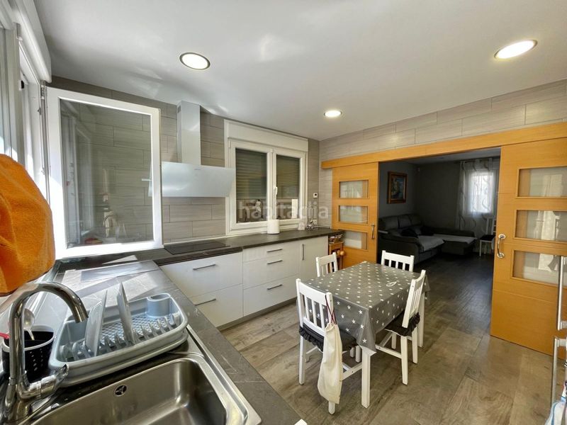 Foto dfa7cd82-adf7-42df-804d-e0e2df22749b. Casa amb calefacció aparcament a Valdepeñas