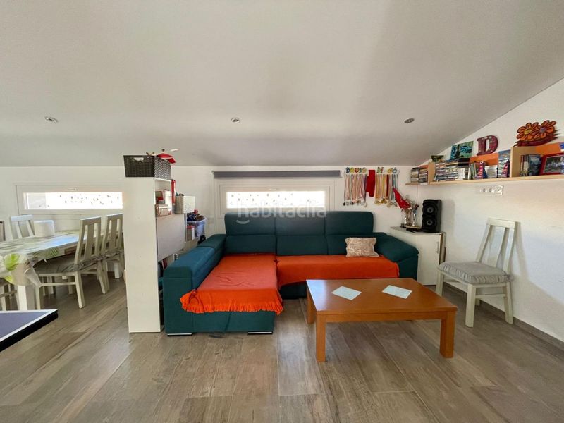 Foto f1e5a787-9f0e-4445-86ef-afca9e03cd00. Casa amb calefacció aparcament a Valdepeñas