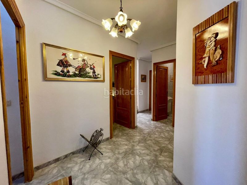 Foto b37a8bf0-b1e7-4a61-8e42-5cca3228c675. Casa amb calefacció a Castellar de Santiago