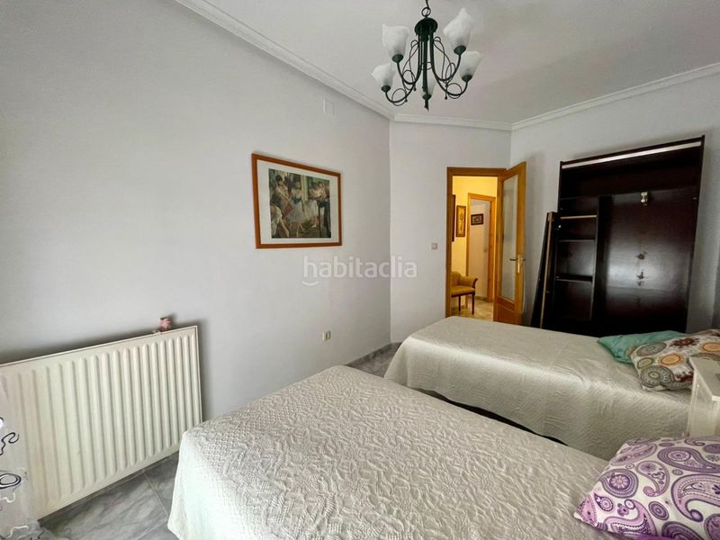 Foto bebe15fc-17f4-479d-98a0-1e8fc3616c97. Casa amb calefacció a Castellar de Santiago