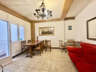 Flat in Valdepeñas. Piso en venta en centro, 3 dormitorios.