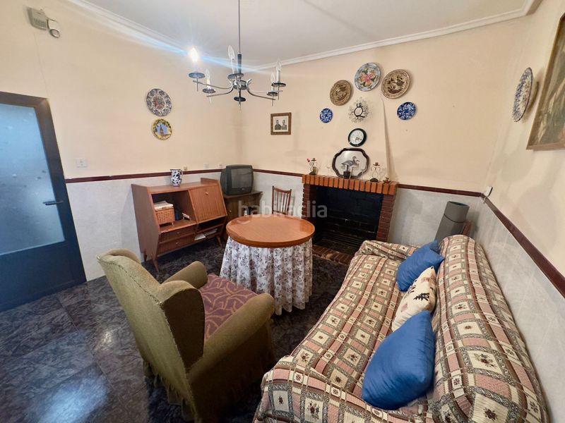 Foto a42bd511-e8c0-42df-b475-92fa162544d0. Casa amb calefacció a Valdepeñas