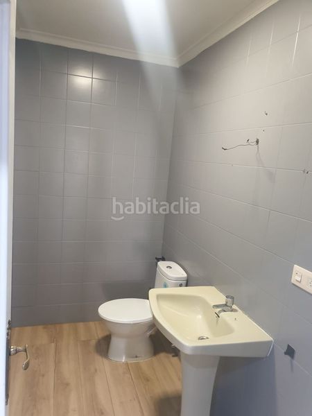 Foto 30deac3f-ff9f-4868-9654-5ef84ef0fe6d. Local comercial a Valdepeñas