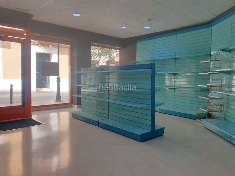 Foto fb361c21-d8ae-435a-a170-5d927f81f01f. Local comercial a Valdepeñas
