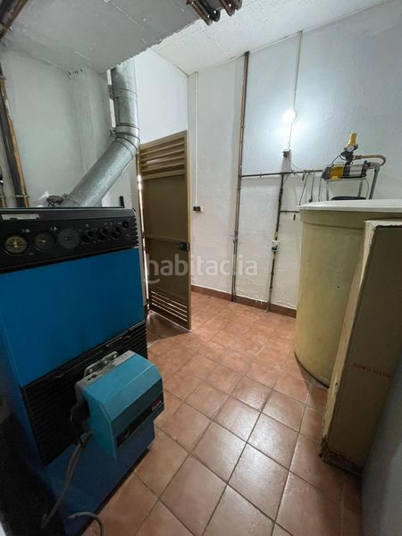 Foto f561f42e-ce45-4ab3-a383-557e038063de. Casa amb calefacció aparcament a Valdepeñas