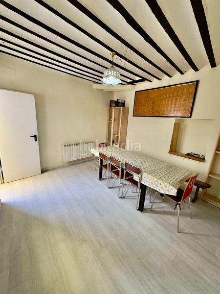 Foto ada1c16a-5e80-4236-be31-b4a325ea7691. Casa amb calefacció a Valdepeñas
