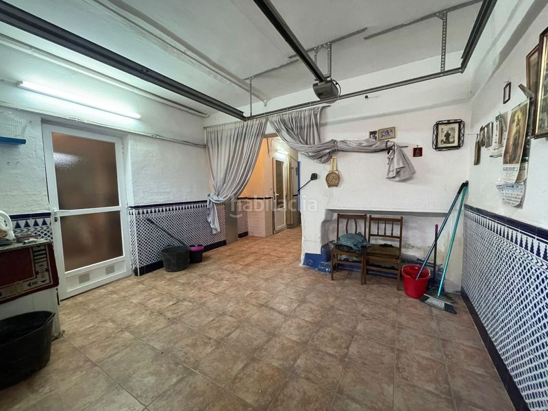 Foto daddf3be-a16d-4bb6-9d1e-58e8293e5905. Casa amb calefacció aparcament a Valdepeñas