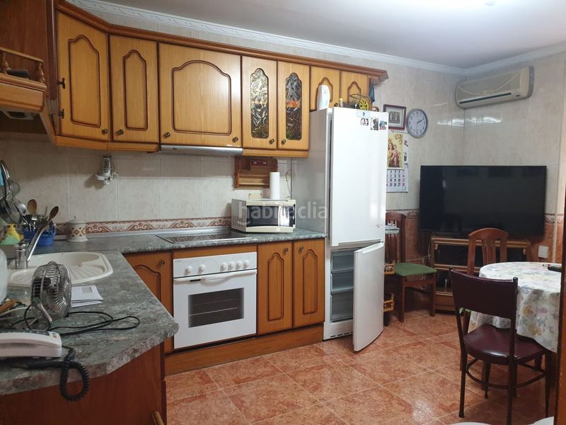 Foto 123e2c06-c604-49aa-a3e3-cd679461694a. Casa amb calefacció aparcament a Valdepeñas