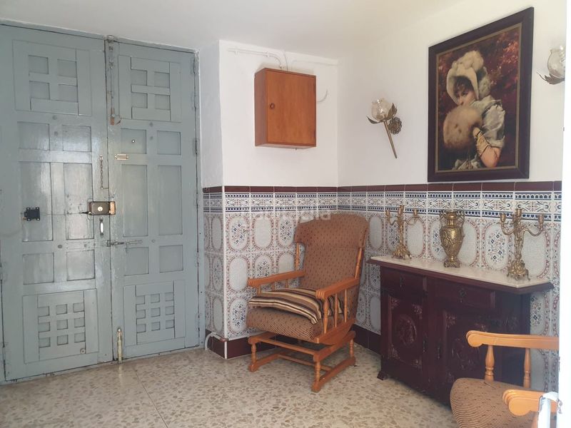 Foto 87b31303-acc0-4318-bd4d-9e49ec5b5053. Casa amb calefacció aparcament a Valdepeñas