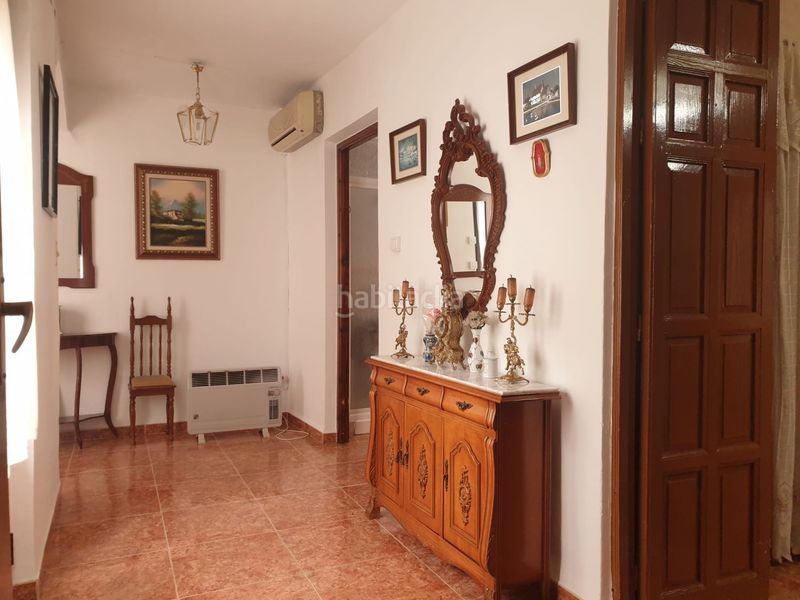 Foto a0b1486e-9f49-4744-97b5-b2abc27978a2. Casa amb calefacció aparcament a Valdepeñas