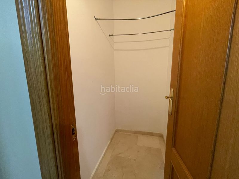 Foto bafa0b29-81de-4d70-b150-27cbf2e2582c. Àtic amb calefacció aparcament a Valdepeñas