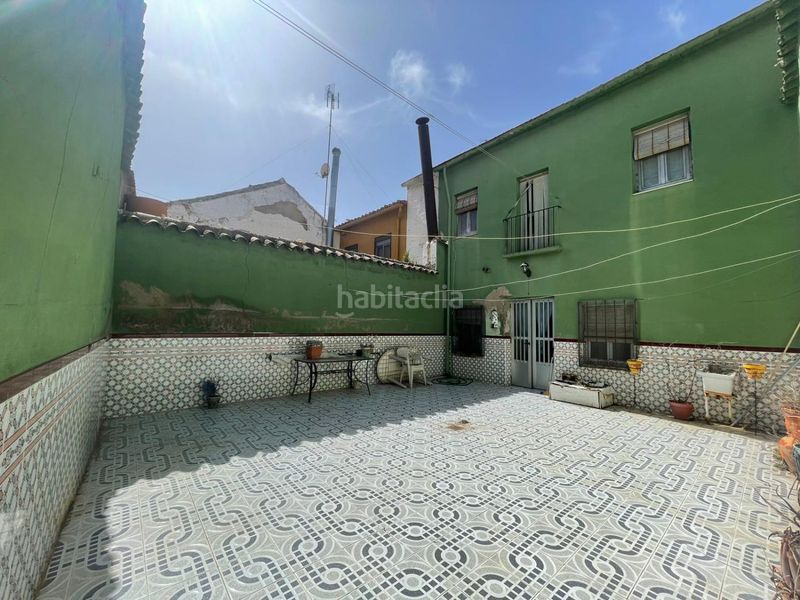 Foto 60e1e2aa-a575-4cd0-9056-1618ec921225. Casa amb calefacció aparcament a Valdepeñas