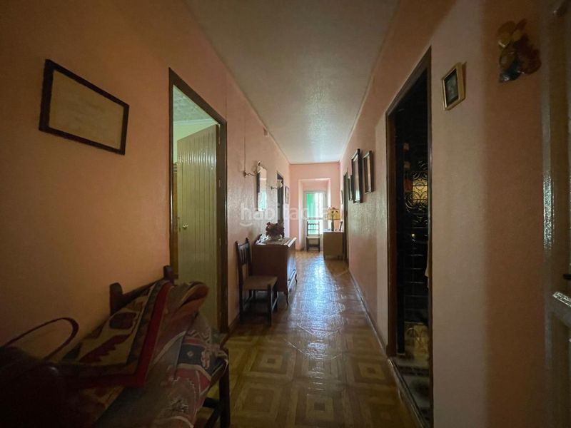Foto f140e193-d33a-4432-bc04-c31b296faeb5. Casa amb calefacció aparcament a Valdepeñas