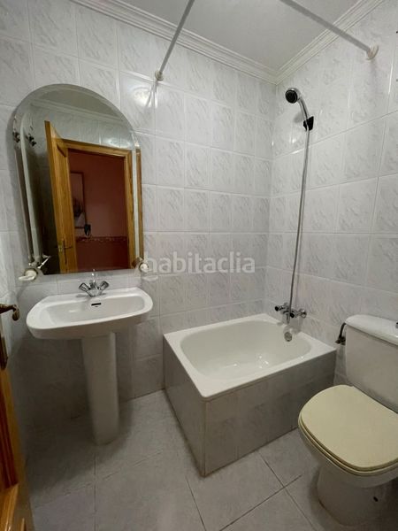 Foto 02a41842-5827-4c63-b110-014070633cc6. Pis amb calefacció aparcament a Valdepeñas