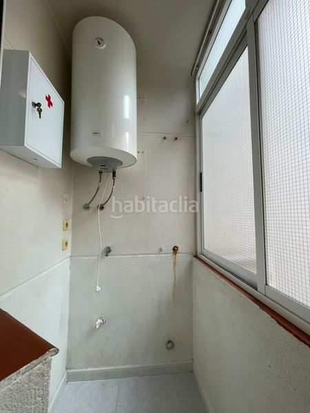 Foto f7ed38ad-f6d4-4534-9f36-69bdbeef3f96. Pis amb calefacció aparcament a Valdepeñas