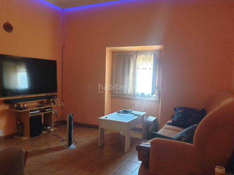 Foto f418da61-6b16-4cb9-bee3-d5860b3f6cfe. Casa a Valdepeñas