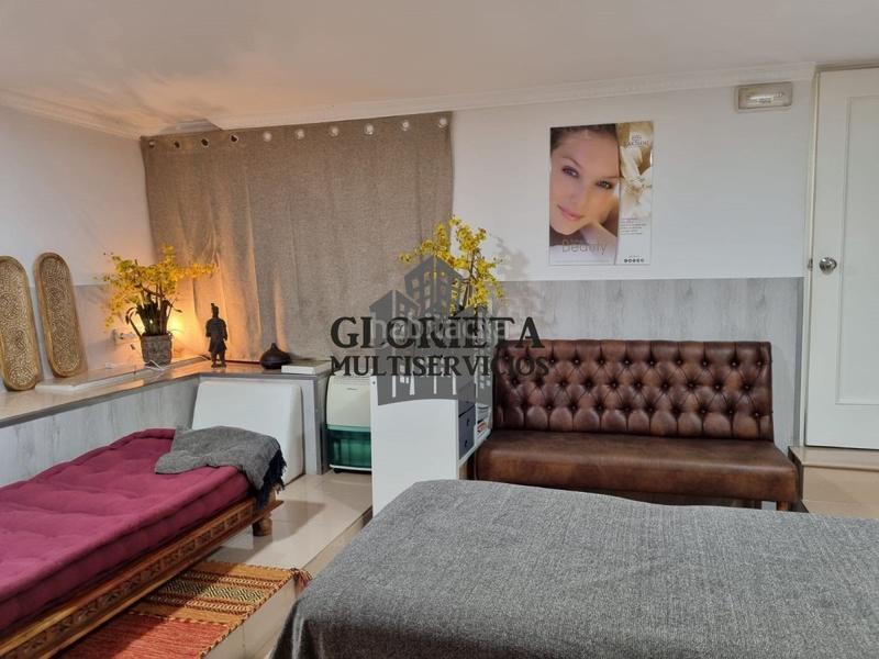 Foto 110757d1-b98b-437a-96b3-2e489245a4f5. Local comercial a Zona de Plaza de Barcelos Pontevedra