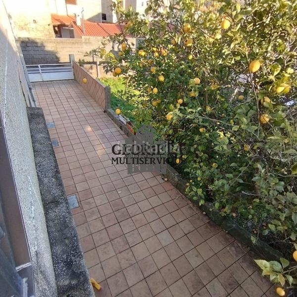 Foto 0710cd4e-dc42-48bd-ae79-3069985d60be. House with heating parking in Valadares - Beade Vigo