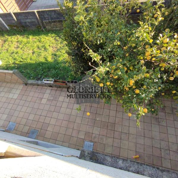 Foto cb4eff10-a777-434b-954b-37db5b8268c8. House with heating parking in Valadares - Beade Vigo