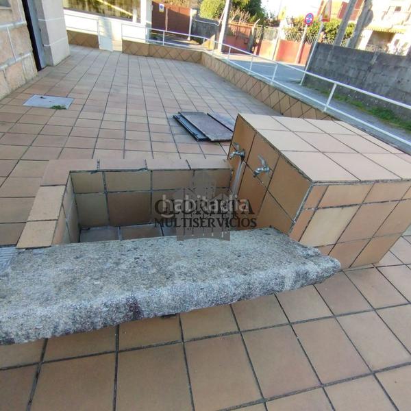 Foto f5732033-4858-43c1-bfad-3212403e5efc. House with heating parking in Valadares - Beade Vigo