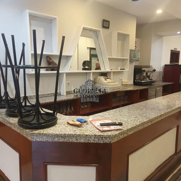 Foto 26fa0c2a-4936-4900-9a6d-3e63da91b843. Local comercial  en venta en Marín