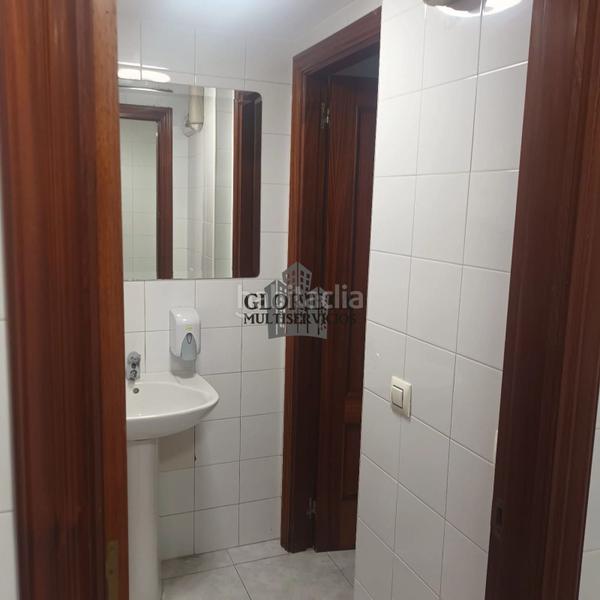 Foto 932117c8-d168-4f7b-853b-6728b53db364. Local comercial  en venta en Marín