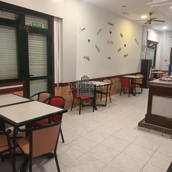 Foto c4b10635-4b0a-422e-9d4b-3f1f386def48. Local comercial  en venta en Marín