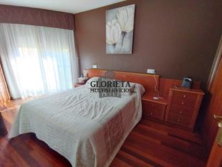Pis  Calle país vasco. Excelente piso en venta en o grove