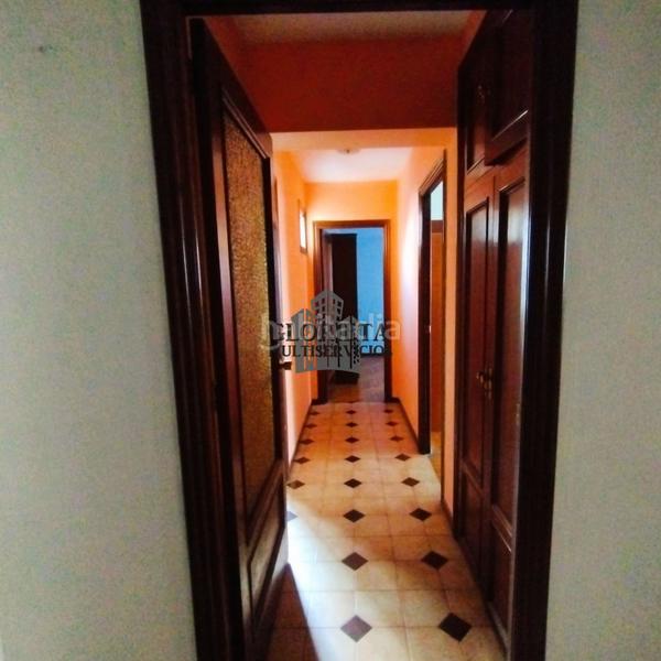 Foto f3147a67-50bf-4464-a670-6fbc3ab039d9. Appartement avec chauffage dans Berbés - Peritos Vigo