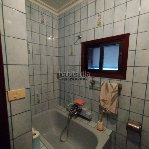 Foto 8a84c49d-4271-402f-a090-c67a8d704cec. Casa adosada  en venta en Teis en Teis Vigo