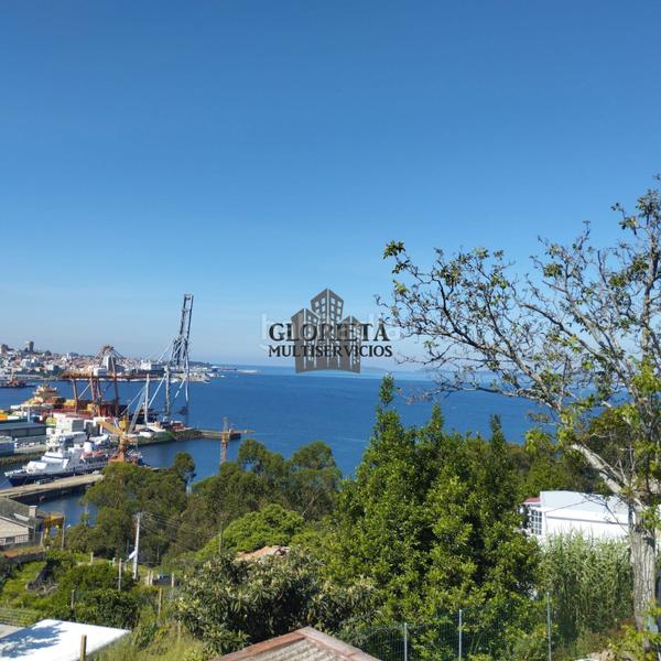 Foto f1fce5c2-f54a-487c-a531-1ba9218c30e7. Casa adosada  en venta en Teis en Teis Vigo