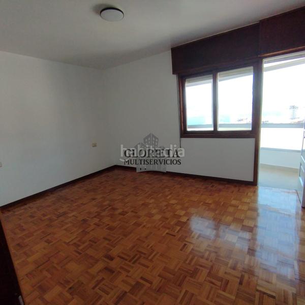 Foto cd46b1e6-7a8a-482d-b685-e910d6a74851. Miete etagenwohnung mit heizung parking in Fátima Vigo