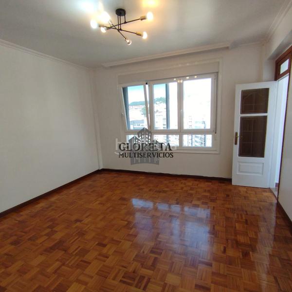 Foto f5a6a8d2-45bb-4f51-a709-314a624c6311. Miete etagenwohnung mit heizung parking in Fátima Vigo