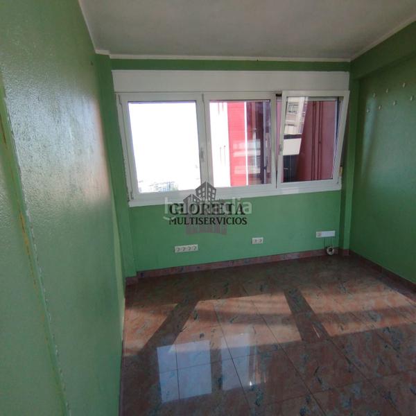 Foto 1c35569f-a128-4a64-9108-2e4d8d5320e0. Rent flat with heating parking in Fátima Vigo