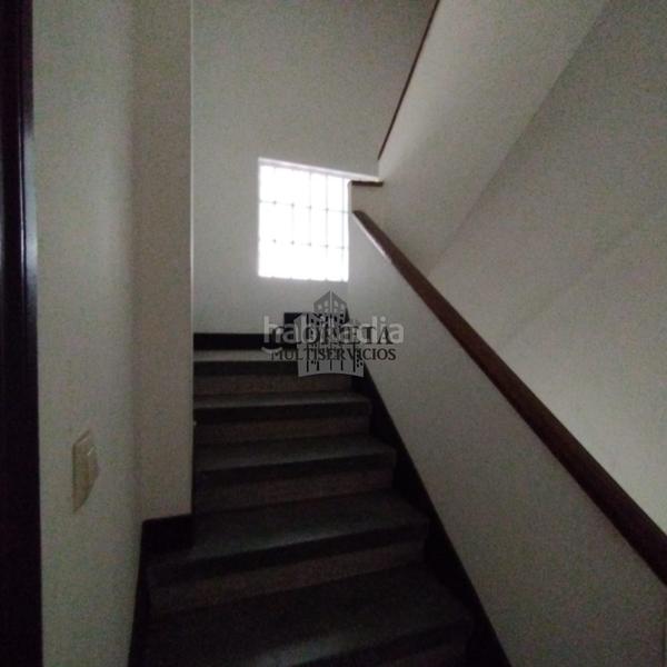 Foto 57aff3a4-0022-41a9-8279-b51c3d0e4c94. Edificio  en venta en fátima en travesía de Vigo - san xoán Vigo