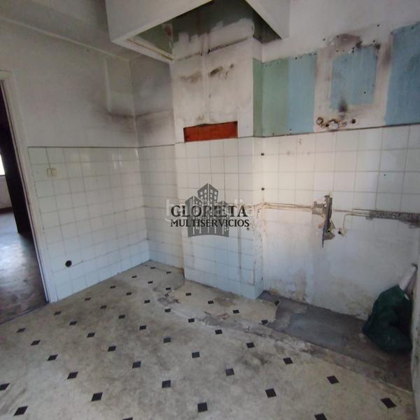 Foto d898198d-b969-42fc-8ef3-abcd9e201bc8. Edificio  en venta en fátima en travesía de Vigo - san xoán Vigo