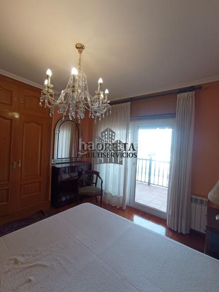 Foto 16564904-fb6b-49d6-96b5-a6bd67547bcb. Maison jumelée avec chauffage parking dans Baiona