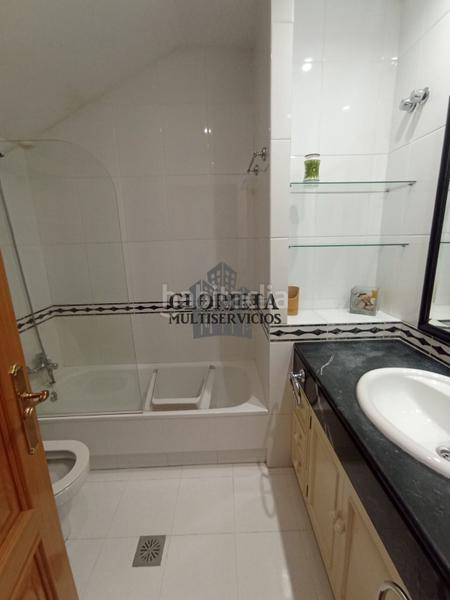 Foto e3102a4d-fc78-496d-96a4-aad13ad53a7f. Maison jumelée avec chauffage parking dans Baiona